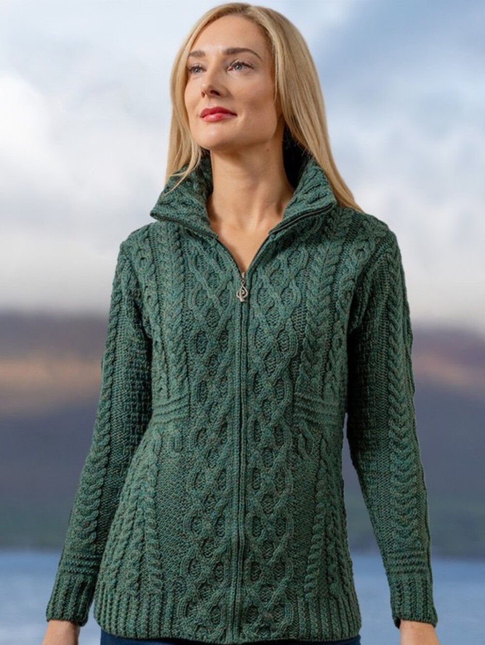 Aran Wool Cardigan size L in EUC